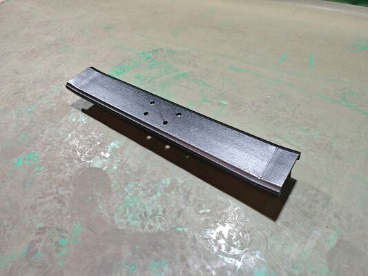 Komatsu PC60 Track Schuh Triple Grouser Track Schuh Pitch STG135A-8-750-001