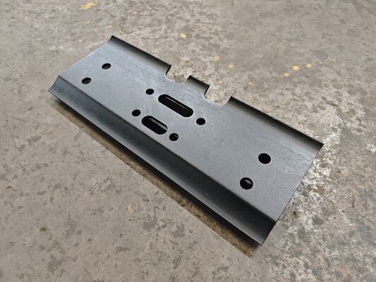 TST135A Track Schuh Triple Grouser Track Schuh Pitch TG135A-6-400-0100