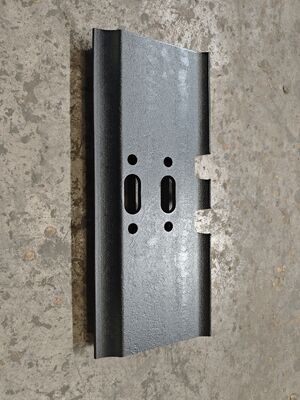 FL4 Kettenschuh Dreifachsteg Kettenschuh Teilung TG140D-8.5-400