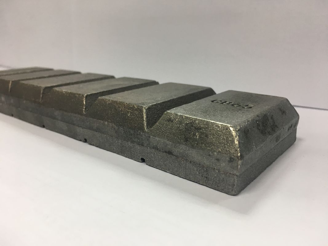 CB100 Schokoladenblock-Verschleißteil 240 × 100 × 23 mm Verschleißschutzkomponente für schwere Geräte 3,9 kg